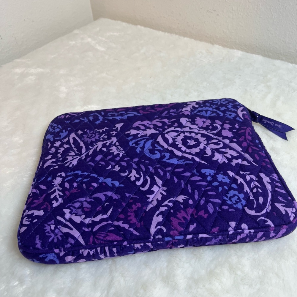 Vera Bradley Laptop Tablet Case Floral Paisley  Purple Quilted Zipper 10x8” - Picture 4 of 5
